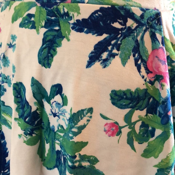 H&M Skirt - Picture 3 of 5